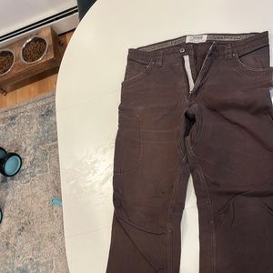 Excellent shape.  I have “outgrown” these.  34x30 like new mountain khakis.